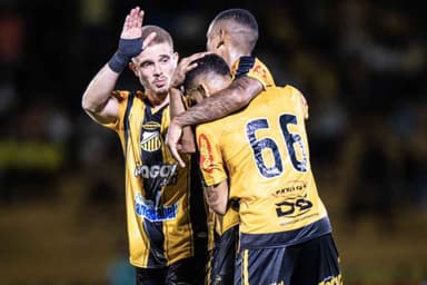 Novorizontino 4x0 Palmeiras