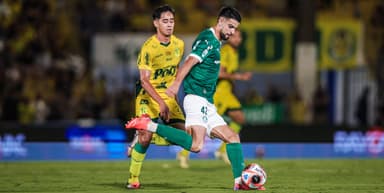 Flaco López em ação em Palmeiras x Mirassol