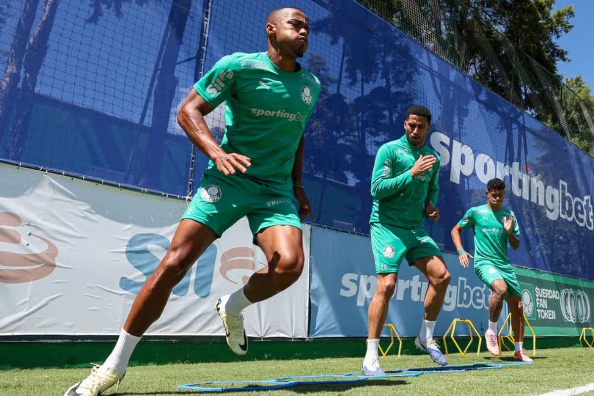 Marlon Freitas, do Palmeiras, em treino do clube