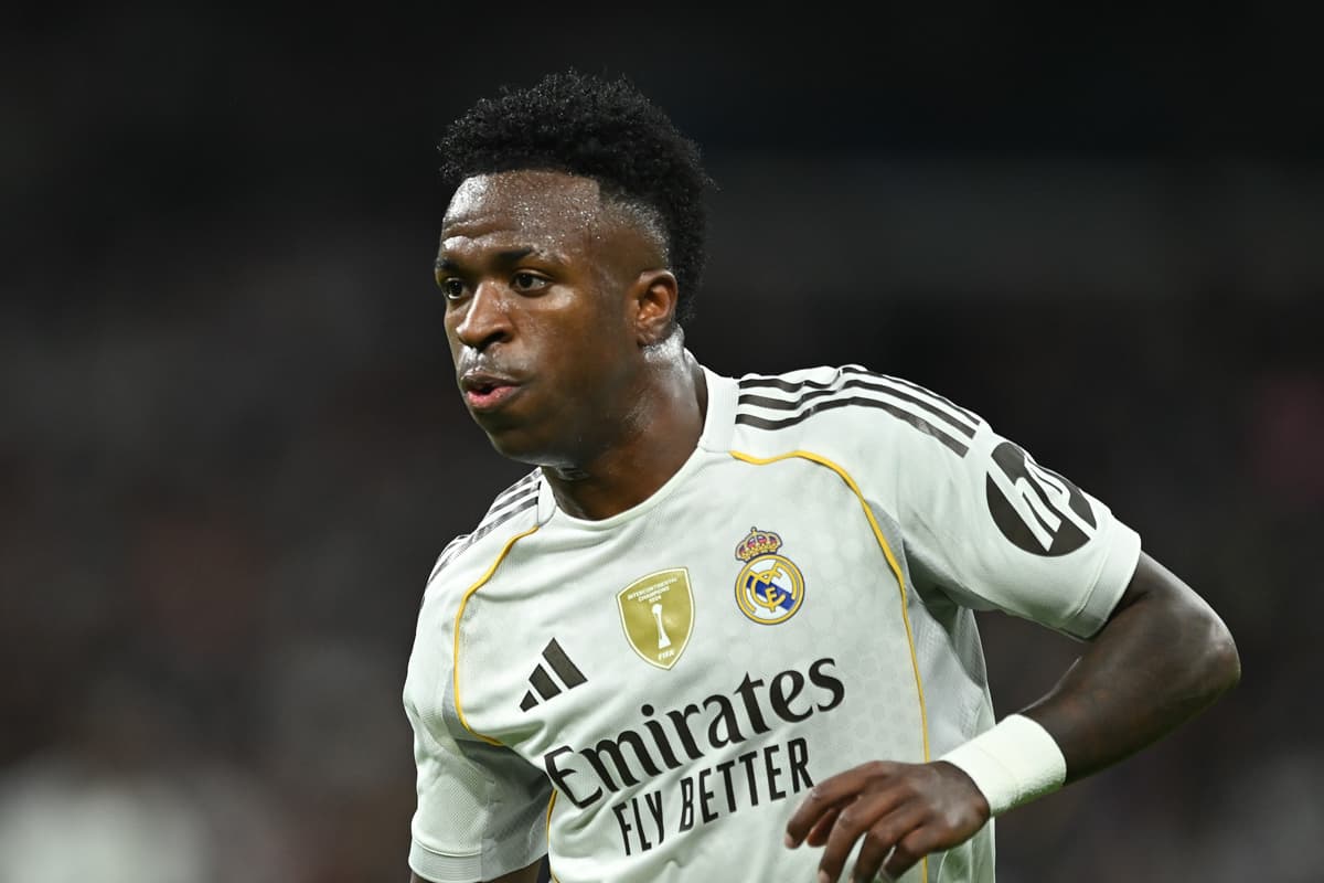 Vinicius Junior, do Real Madrid, reage durante a partida da LaLiga EA Sports entre Real Madrid CF e RC Celta de Vigo, no Estádio Santiago Bernabéu, em 7 de dezembro de 2025, em Madrid, Espanha.