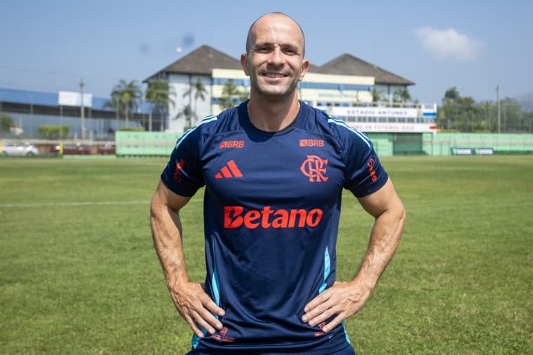 Celso Silva, técnico do Flamengo