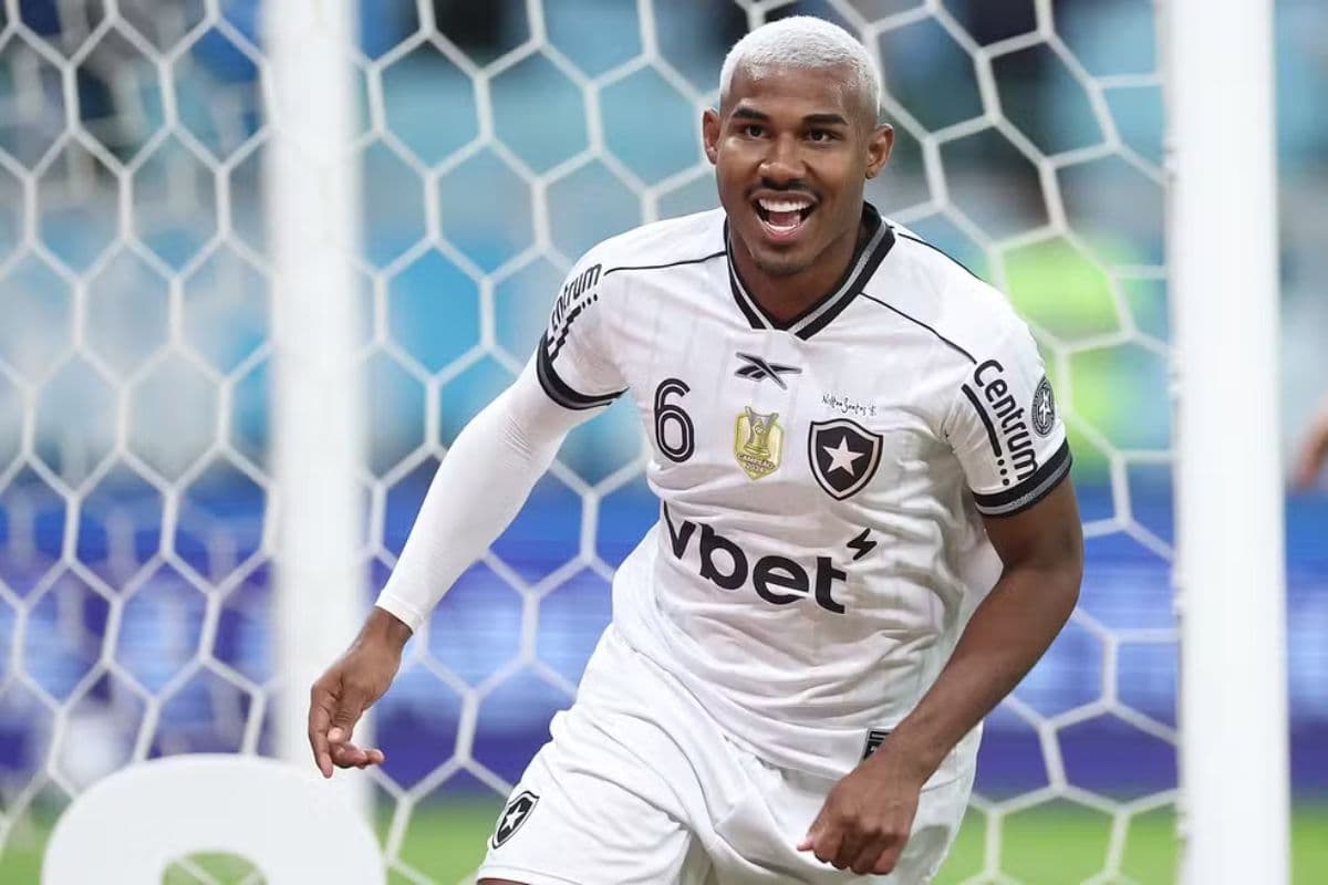 Lateral Cuiabano quando jogava pelo Botafogo