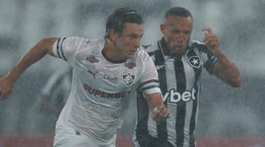 Fluminense e Botafogo em jogo no Nilton Santos
