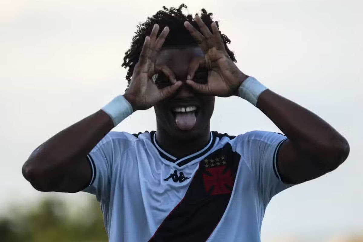 GB, atacante do Vasco