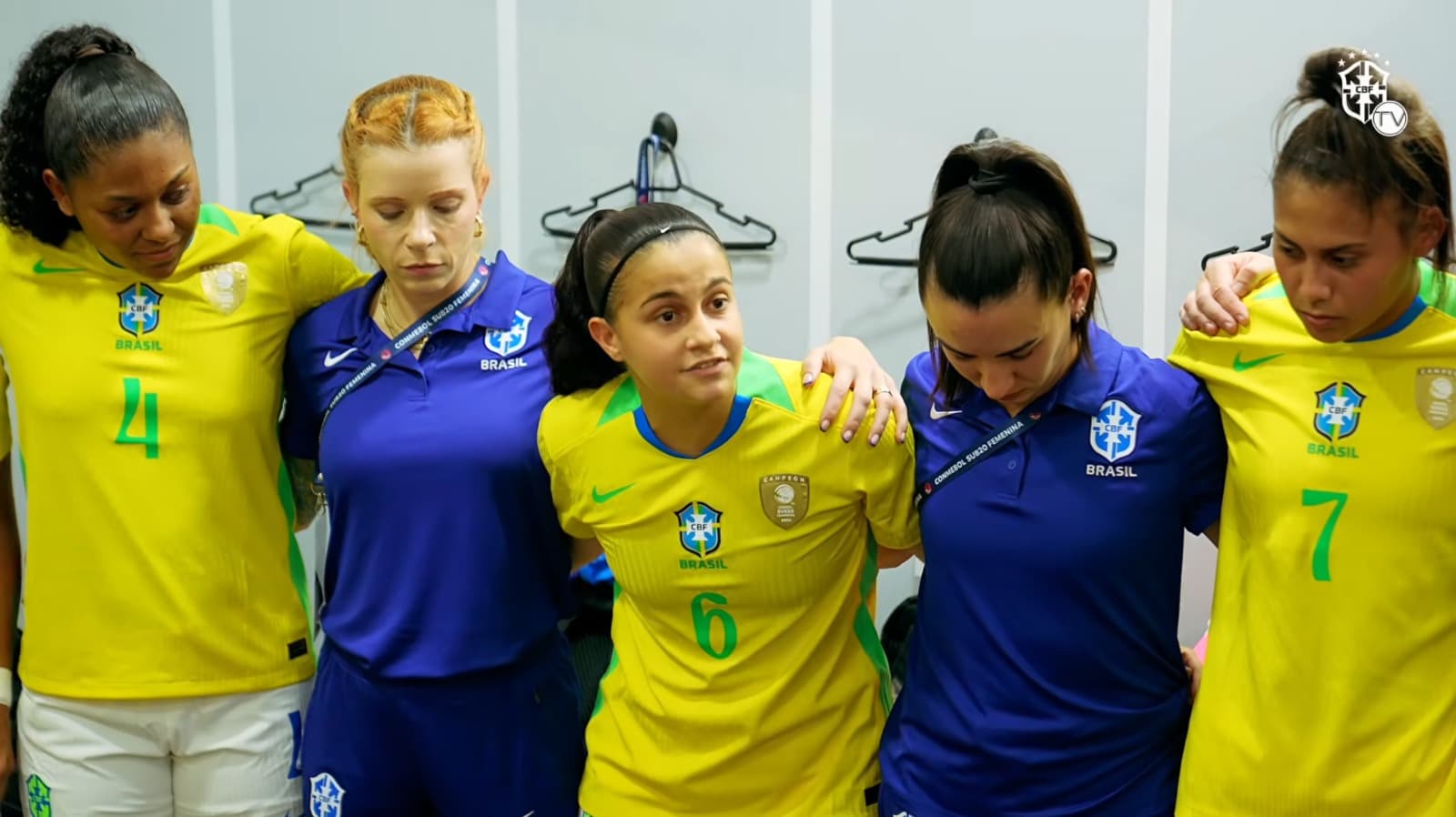 Isa Nunes, do Flamengo, em discurdo pela Seleção Brasileira Sub-20.