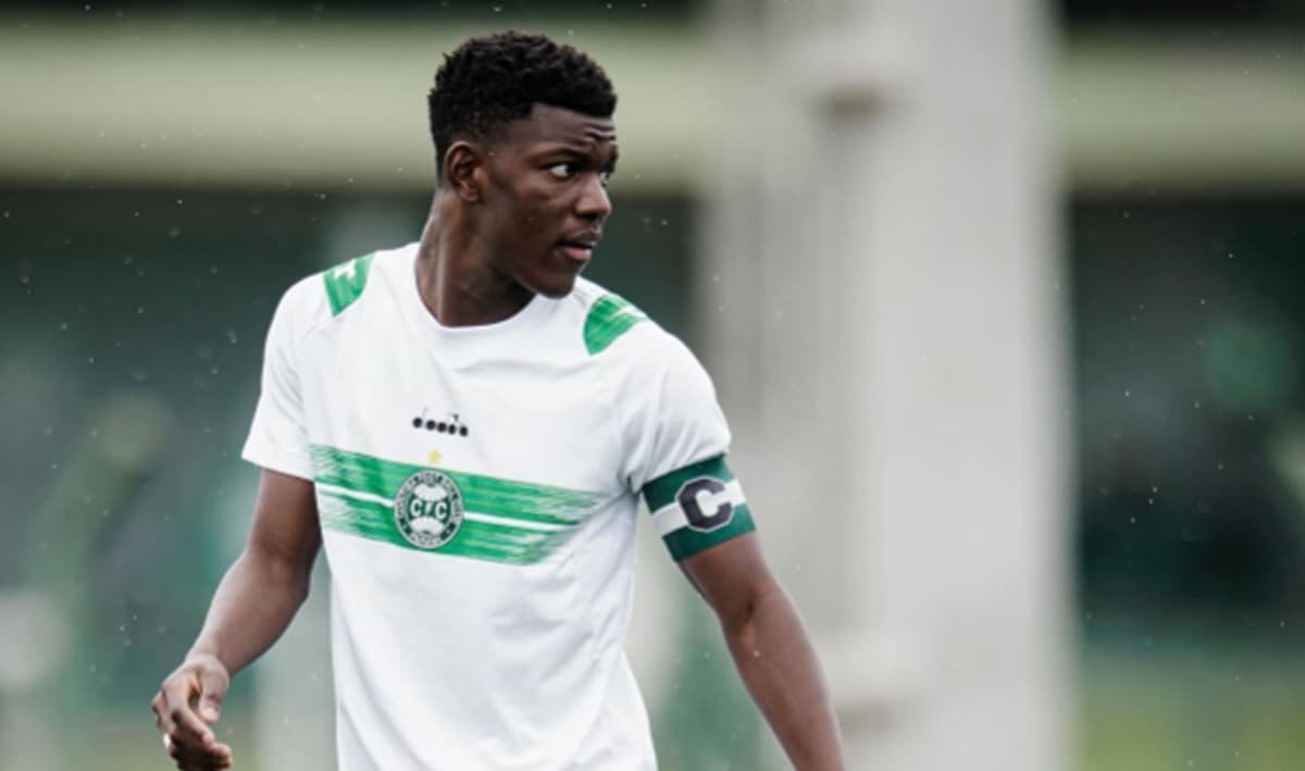 Khensane do coritiba é alvo do flamengo