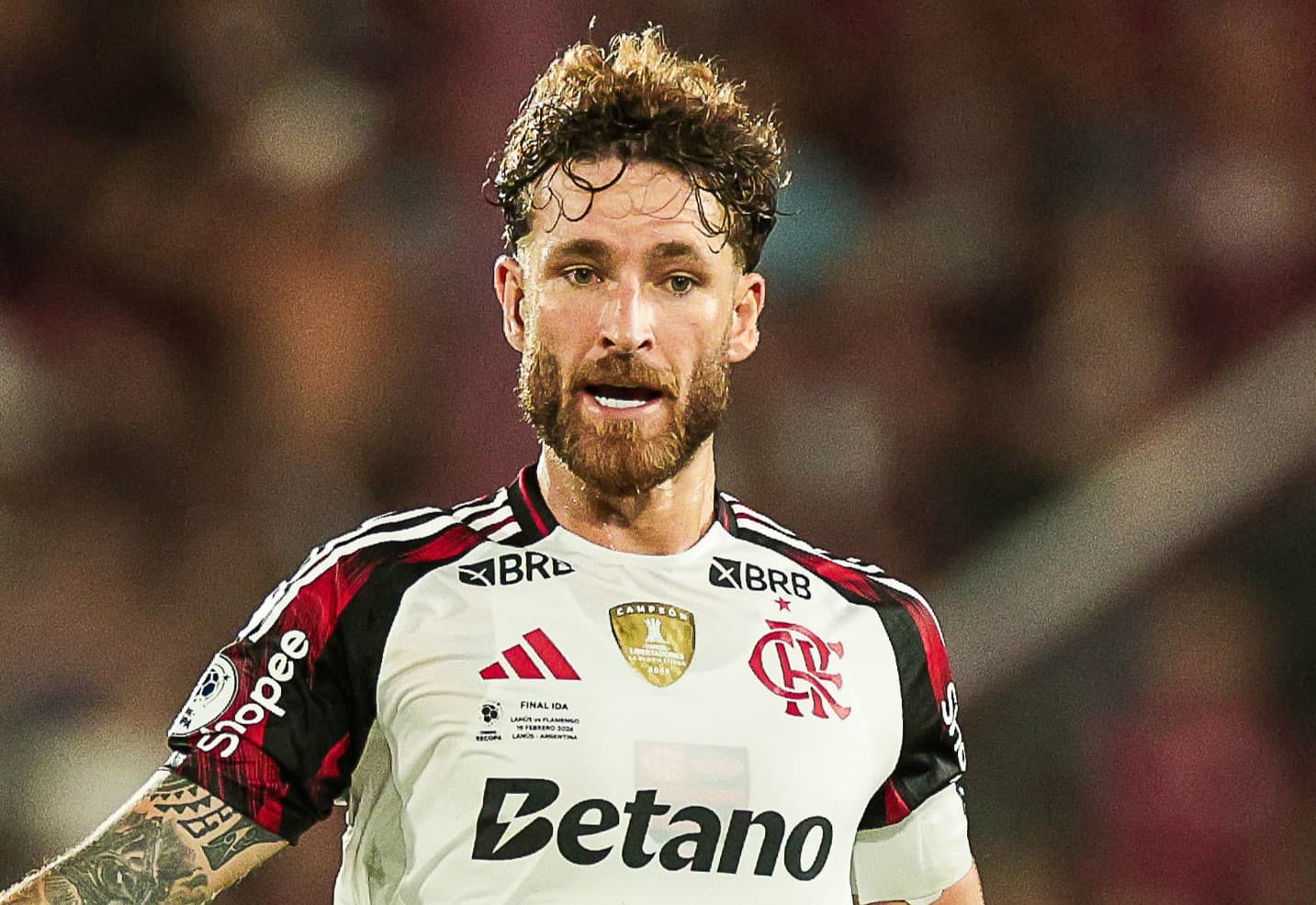 Léo Pereira durante Lanús x Flamengo