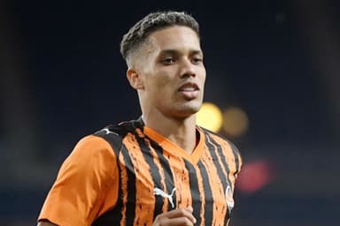 Pedrinho Shakhtar Corinthians