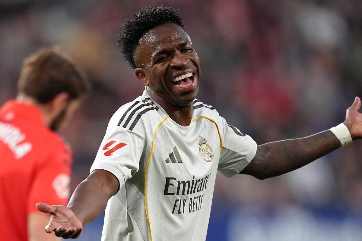 Vini Jr durante Real Madrid x Osasuna