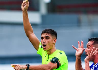 Carlos Tadeu Ferreira de Castro, árbitro de Madureira x Flamengo