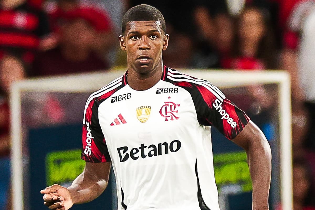 Daniel Thuram em ação na sua estreia pelo time profissional do Flamengo