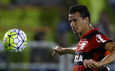 leandro damião ex-flamengo