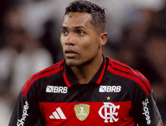 Alex Sandro durante Corinthians x Flamengo
