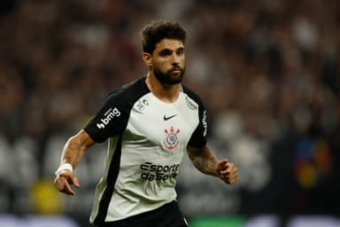 Yuri Alberto em ação durante jogo do Corinthians