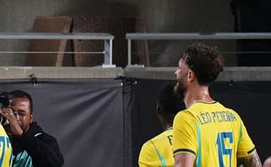 léo pereira brasil croácia