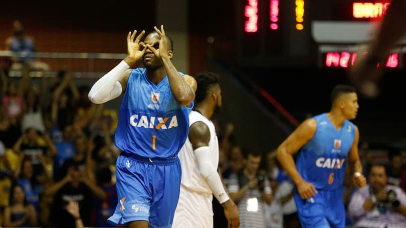 zach graham flamengo brasília