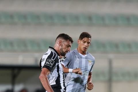 flamengo Portimonense Willyan