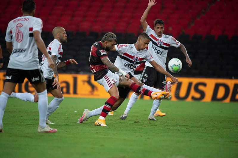 notas flamengo 1x2 são paulo