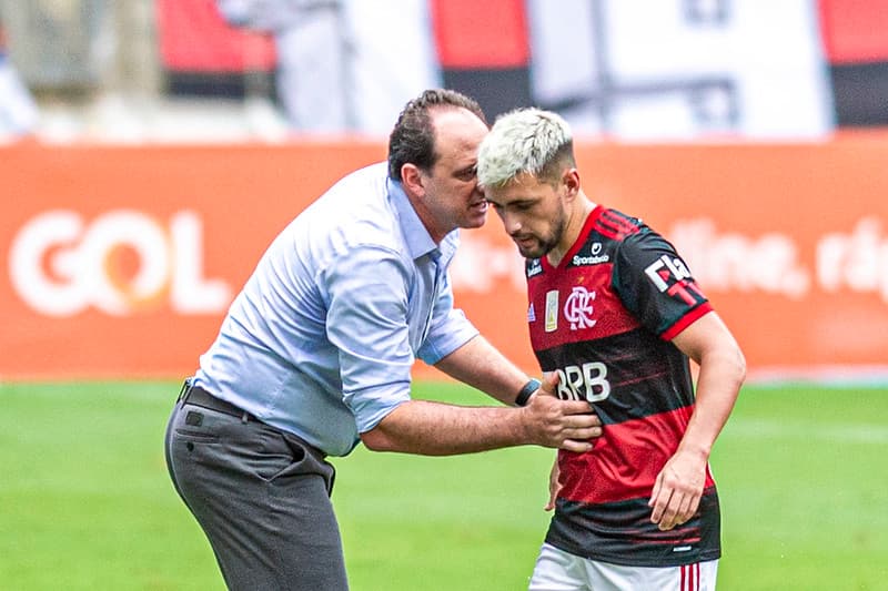 Rogério Ceni e Arrascaeta