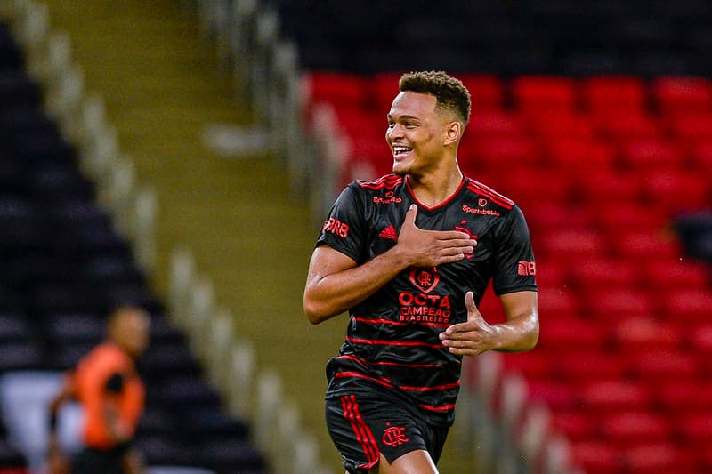 rodrigo muniz flamengo