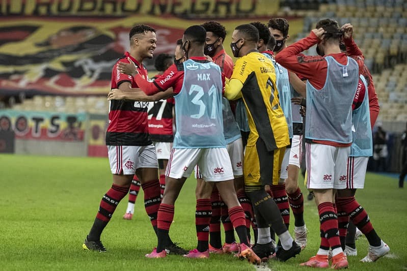 Flamengo Bragantino Notas
