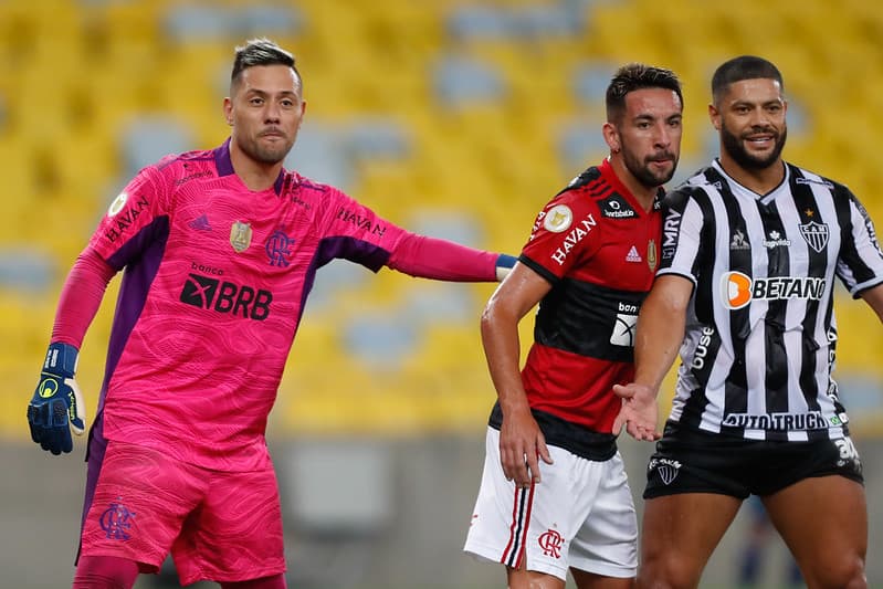 Flamengo-e-Atletico-Filipe-Luis