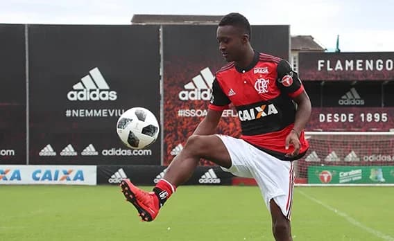 Galeria-Reforços-Flamengo-Marlos-Moreno