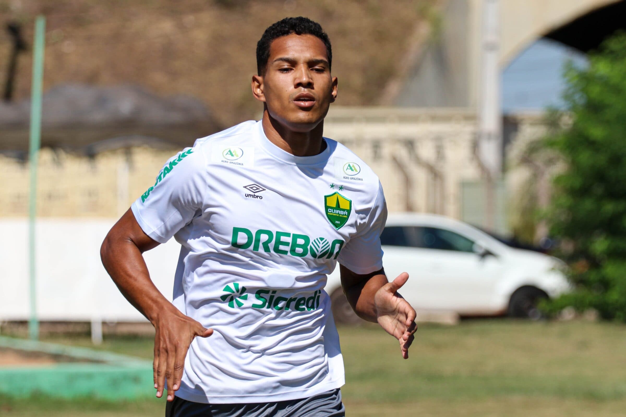 João Lucas Cuiabá Flamengo BID CBF Lateral-direito