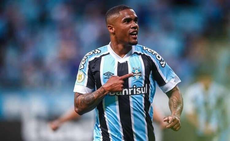 douglas costa flamengo