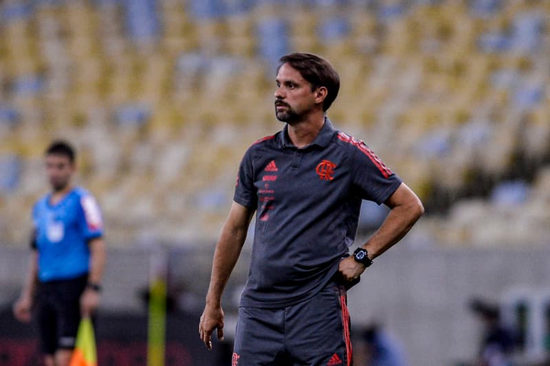Maurício de Souza Flamengo Athletico Campeonato Brasileiro