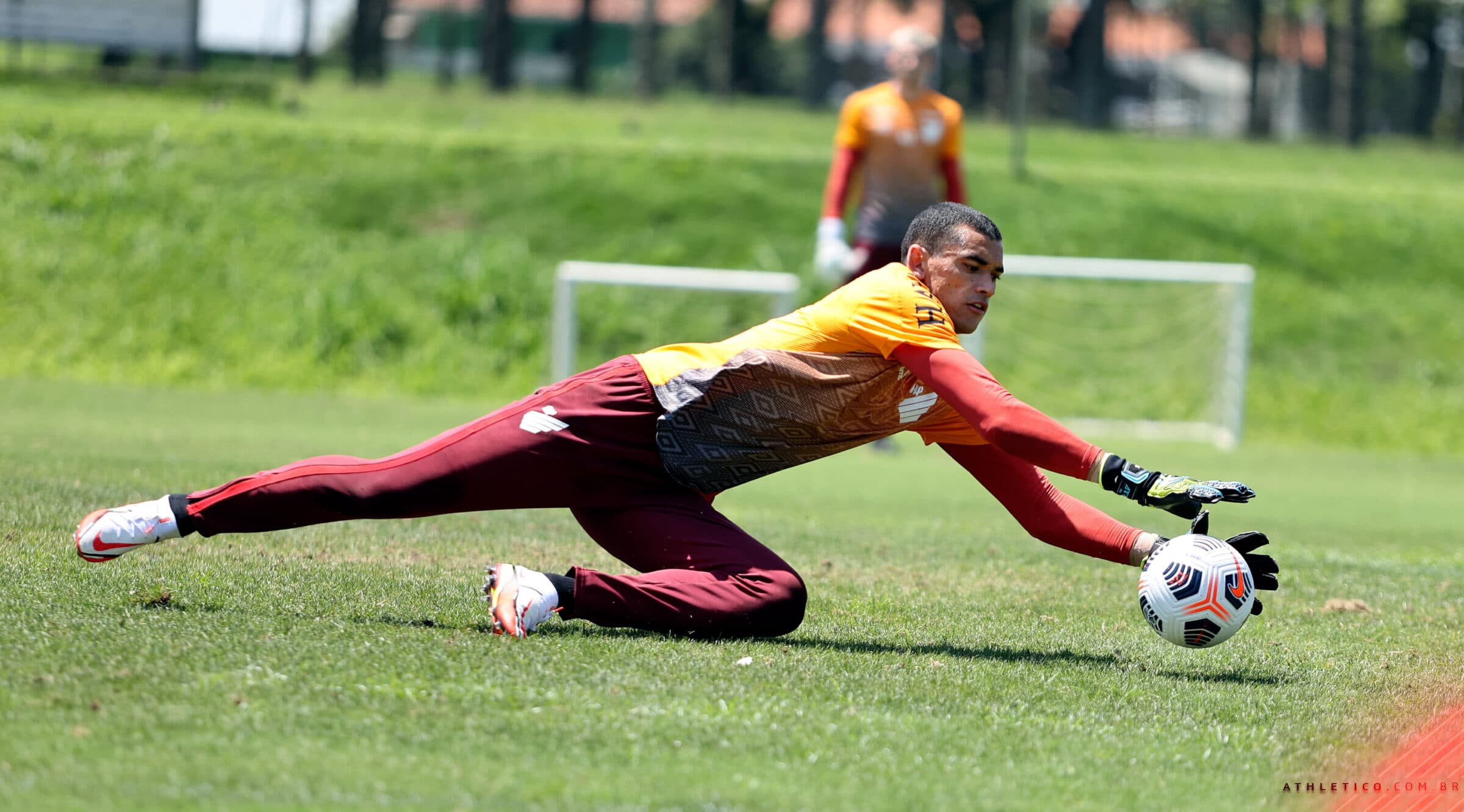 santos goleiro athletico-pr