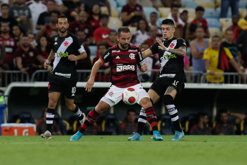 Vasco muda estilo de jogo e prepara esquema defensivo contra o Flamengo