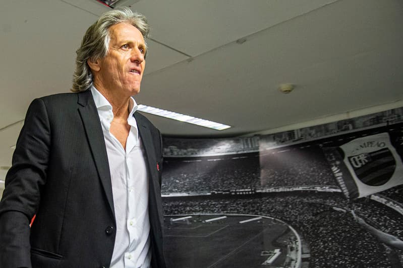 Jorge Jesus tem prioridades que complicam negociação com o Flamengo