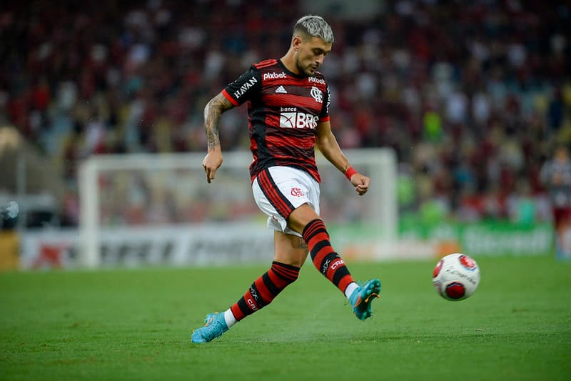 Arrascaeta Flamengo Fluminense