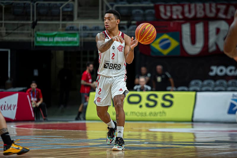 Yago Flamengo Basquete