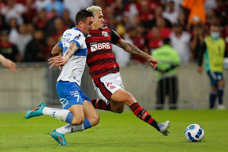 flamengo universidad católica libertadores 2022 pedro 2