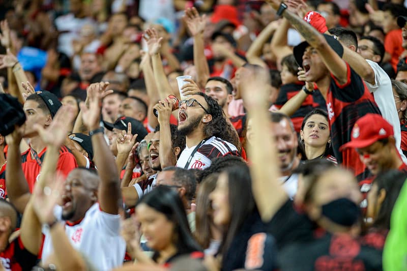 Torcedores do Flamengo lotando Maracanã