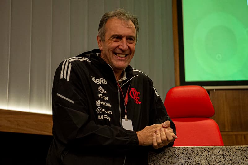 Marcelo Vido em apresentação no Espaço Cuidar, na Gávea