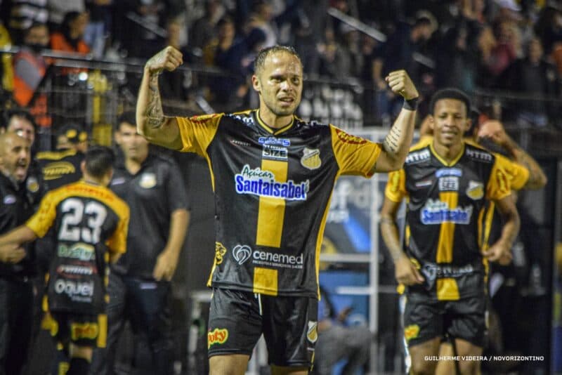 Cria do Flamengo, Douglas Baggio marca na vitória sobre o Grêmio