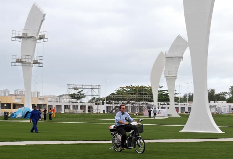 eduardo paes parque olimpico estádio flamengo