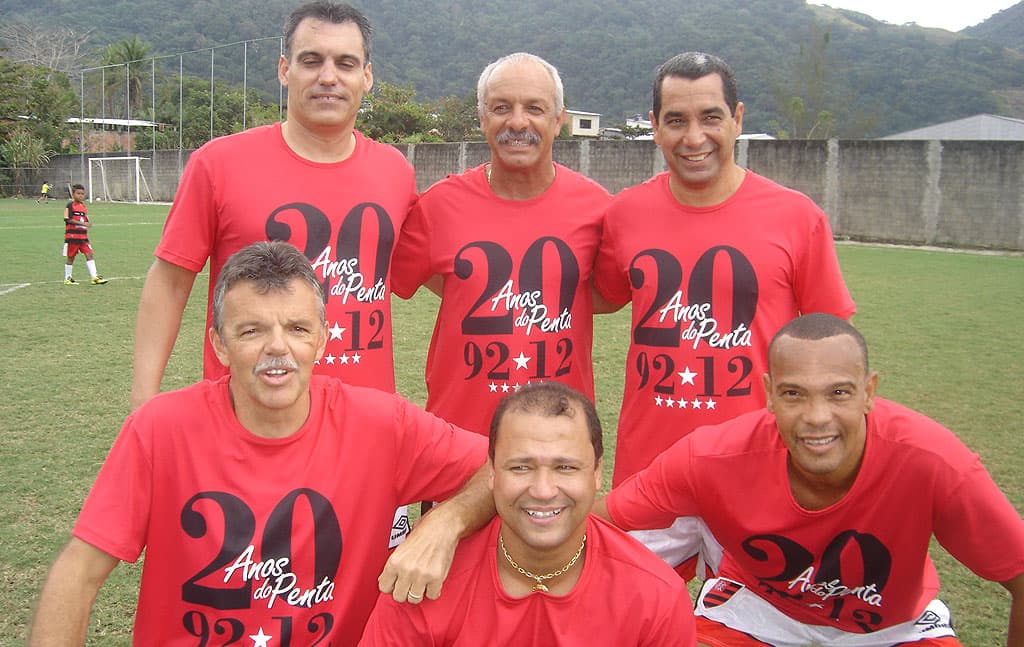 Ex-jogadores do Flamengo reunido para jogar uma partida