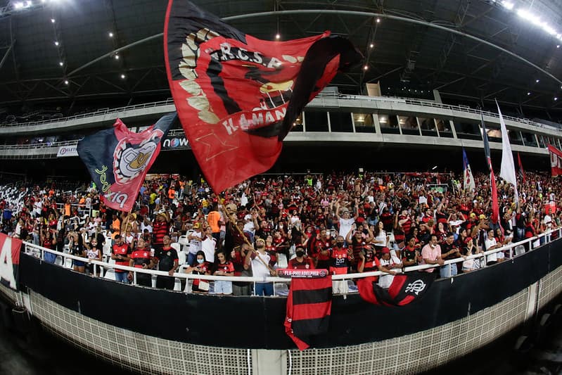 Botafogo x Flamengo no Nilton Santos