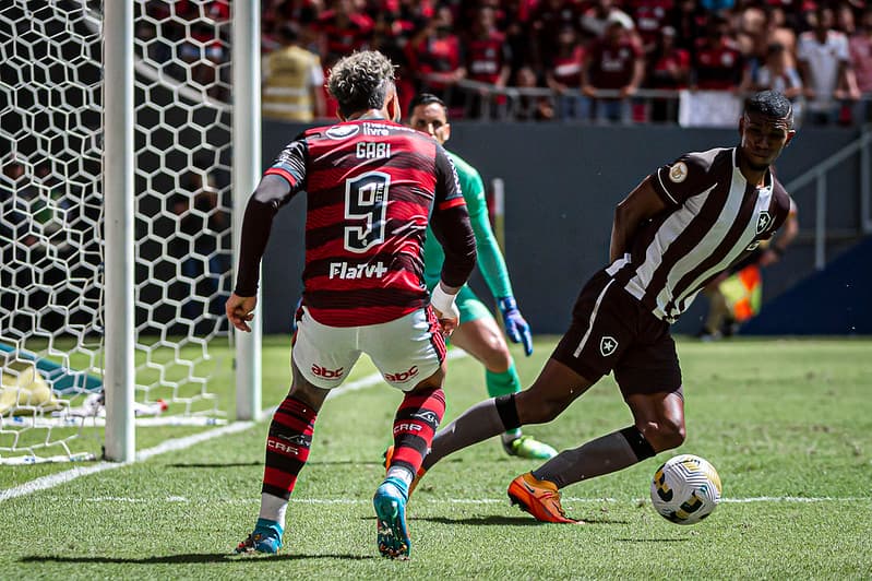 Gabigol em Flamengo e Botafogo