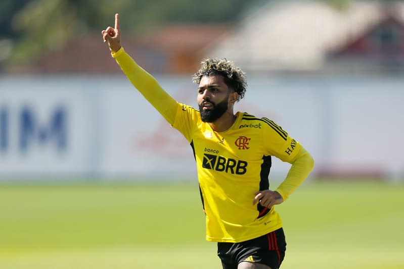 Gabigol faz elogios a Pedrinho