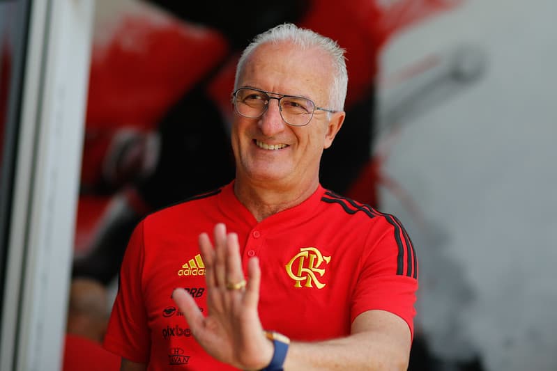 Neto se revolta com derrota do Corinthians e cobra a contratação de Dorival Júnior