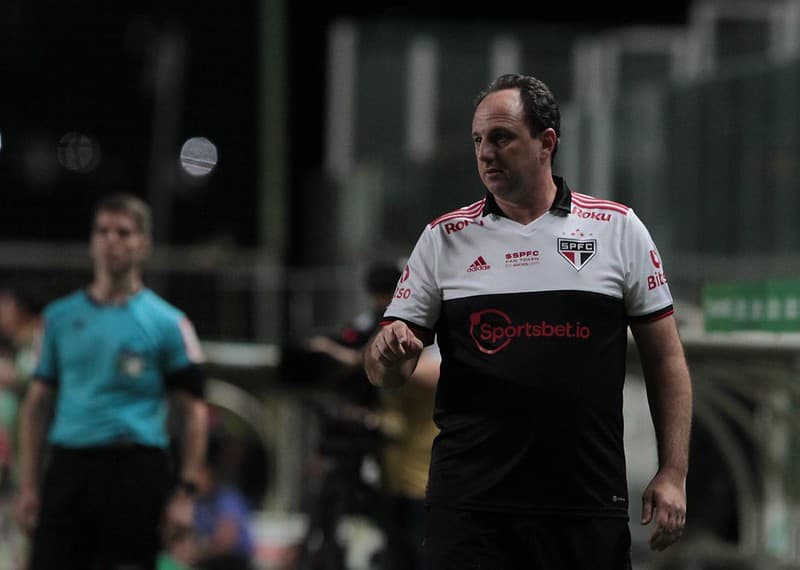 Rogério Ceni nunca venceu o Flamengo