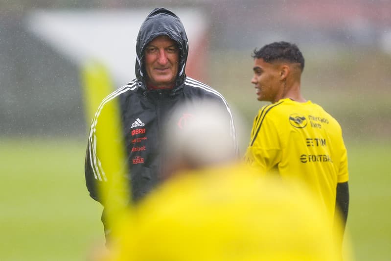 Flamengo terá novidades contra Palmeiras