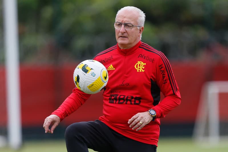 Palmeiras x Flamengo: Dorival escala time reserva