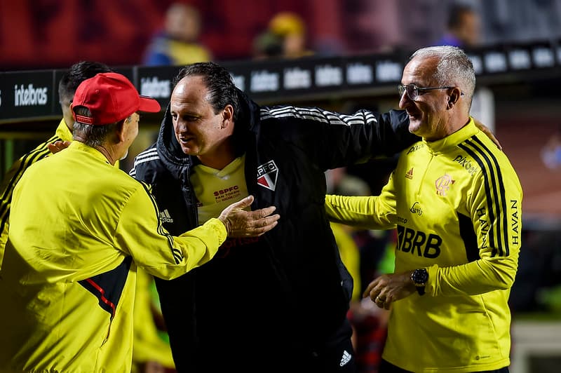 Rogério Ceni e Dorival Junior no Morumbi.