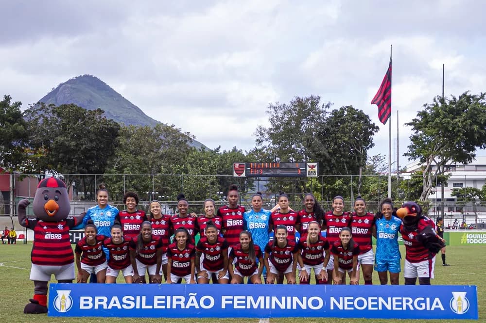 Flamengo x Internacional pelas quartas de final do Brasileirão Feminino.